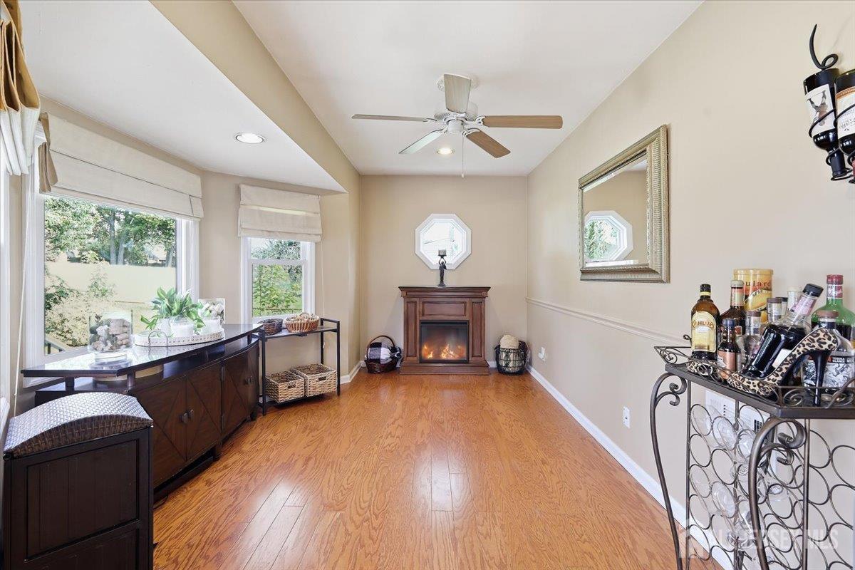 12 Norfolk Road Franklin NJ 08873