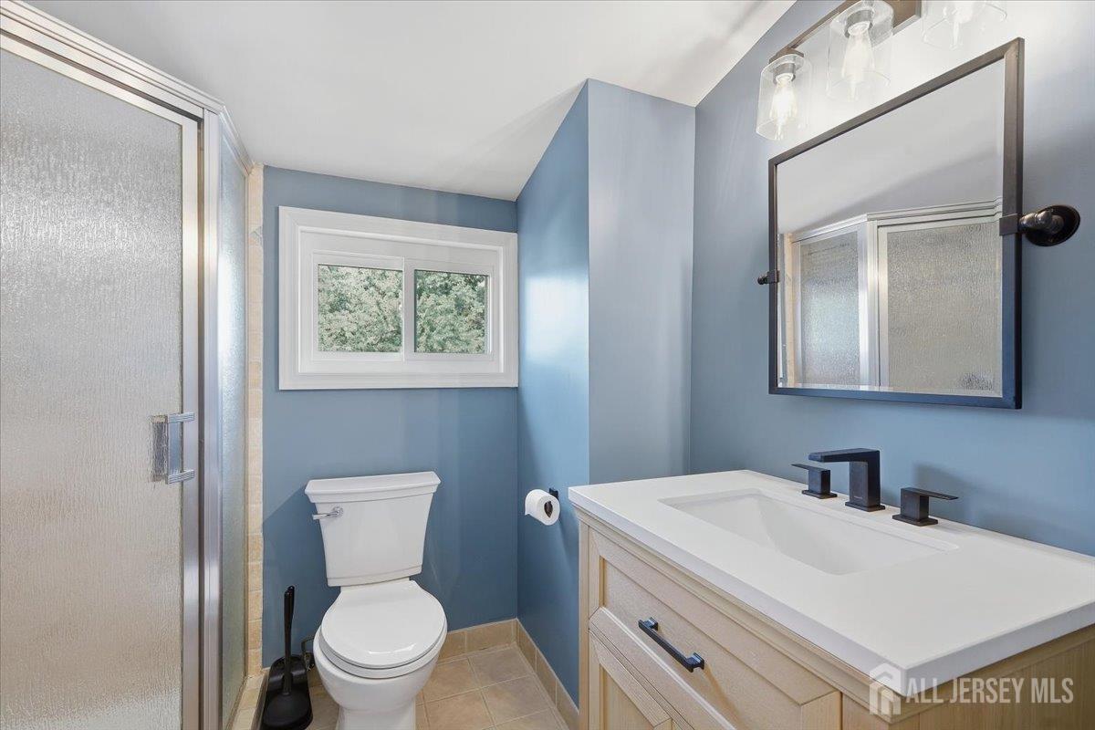 12 Norfolk Road Franklin NJ 08873
