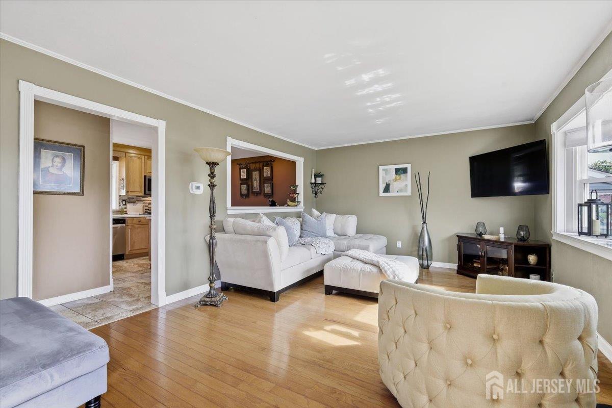 12 Norfolk Road Franklin NJ 08873