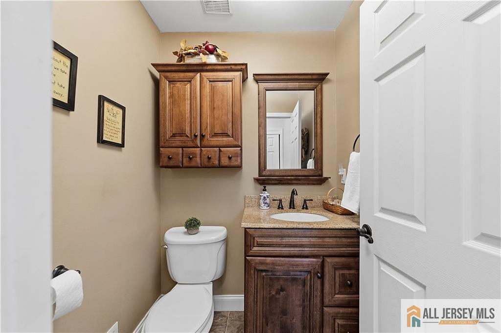 18 Dante Road Monroe NJ 08831