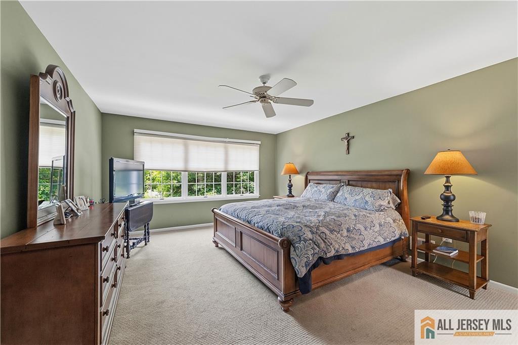18 Dante Road Monroe NJ 08831