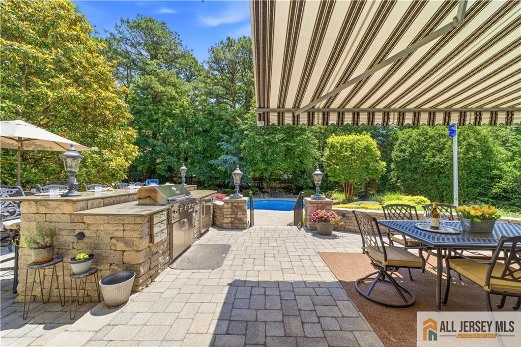 18 Dante Road Monroe NJ 08831