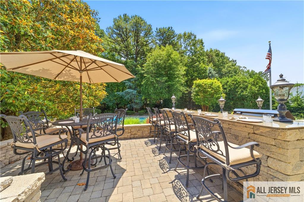 18 Dante Road Monroe NJ 08831