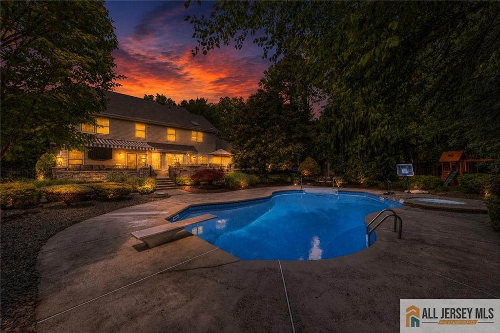 18 Dante Road Monroe NJ 08831