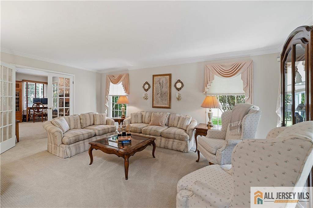 18 Dante Road Monroe NJ 08831