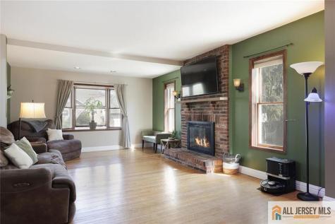13 Buchman Street Piscataway NJ 08854