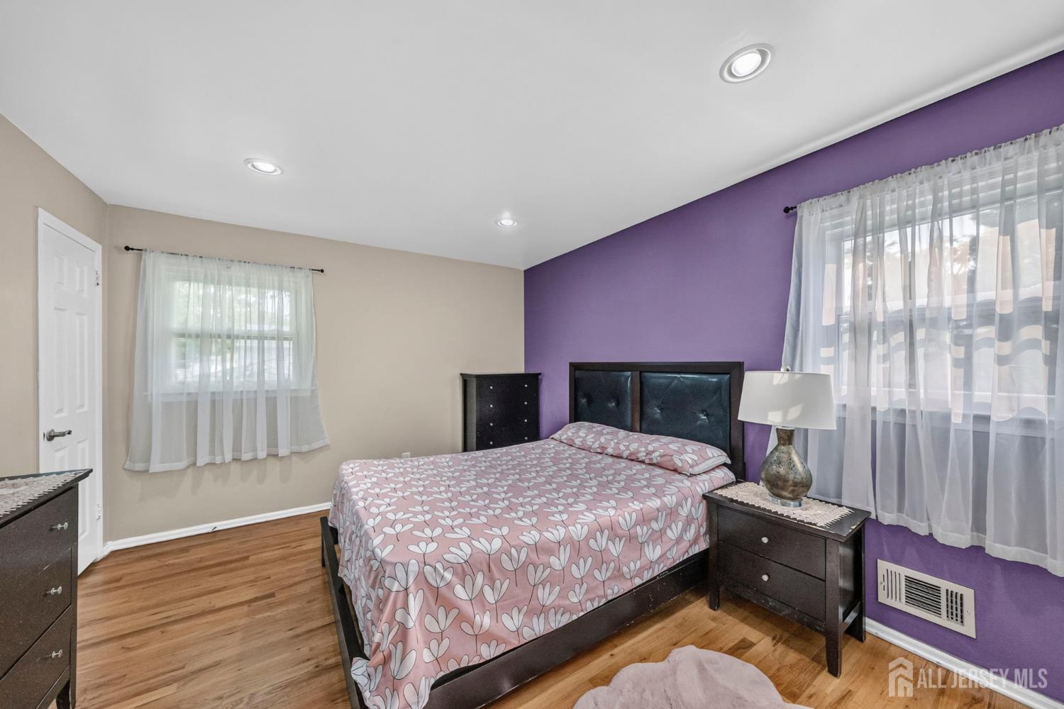 66 Janice Drive Spotswood NJ 08884