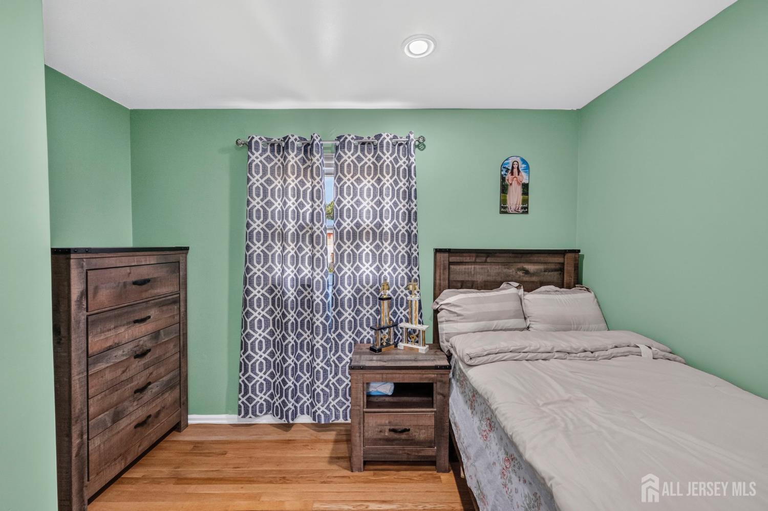 66 Janice Drive Spotswood NJ 08884