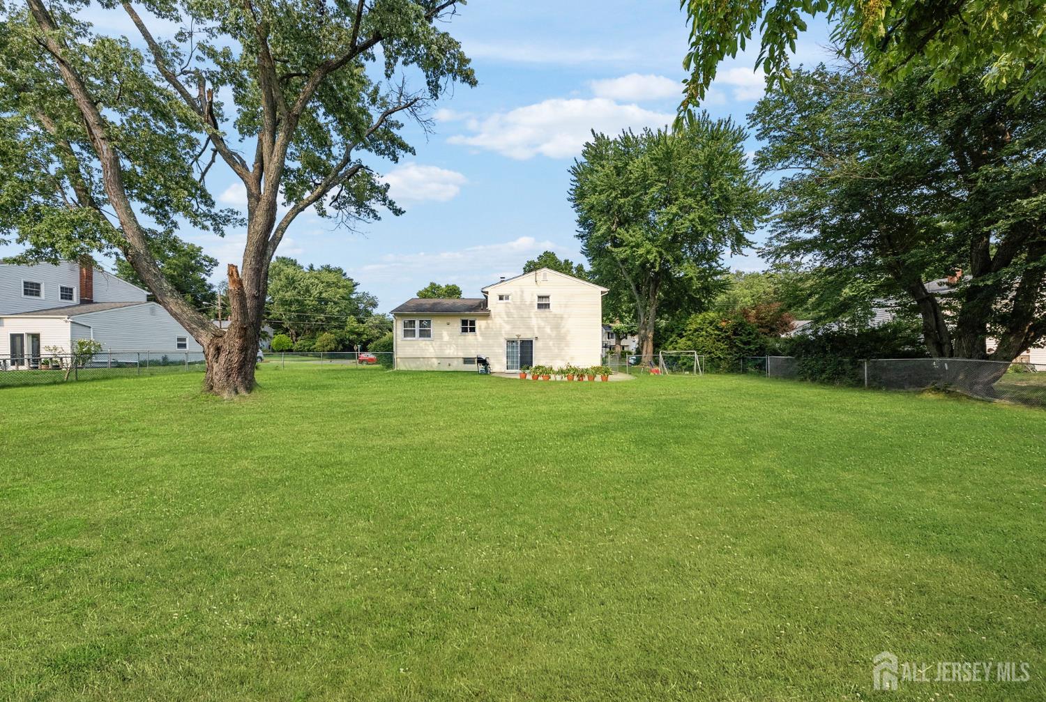 66 Janice Drive Spotswood NJ 08884