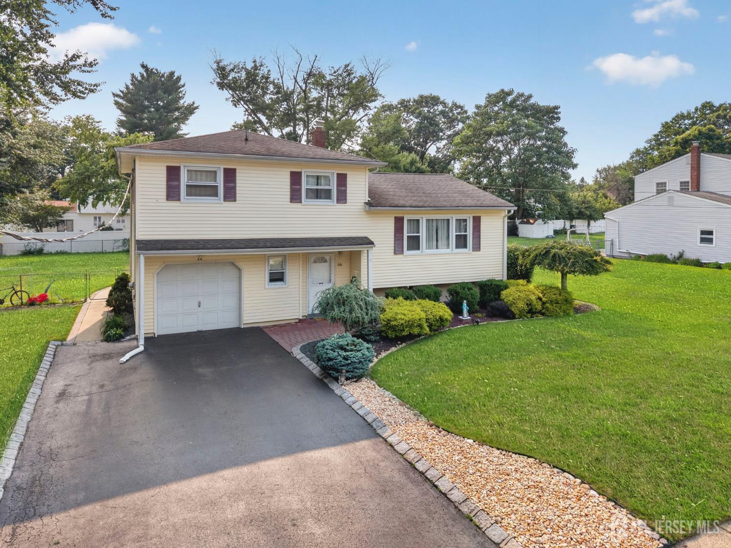 66 Janice Drive Spotswood NJ 08884