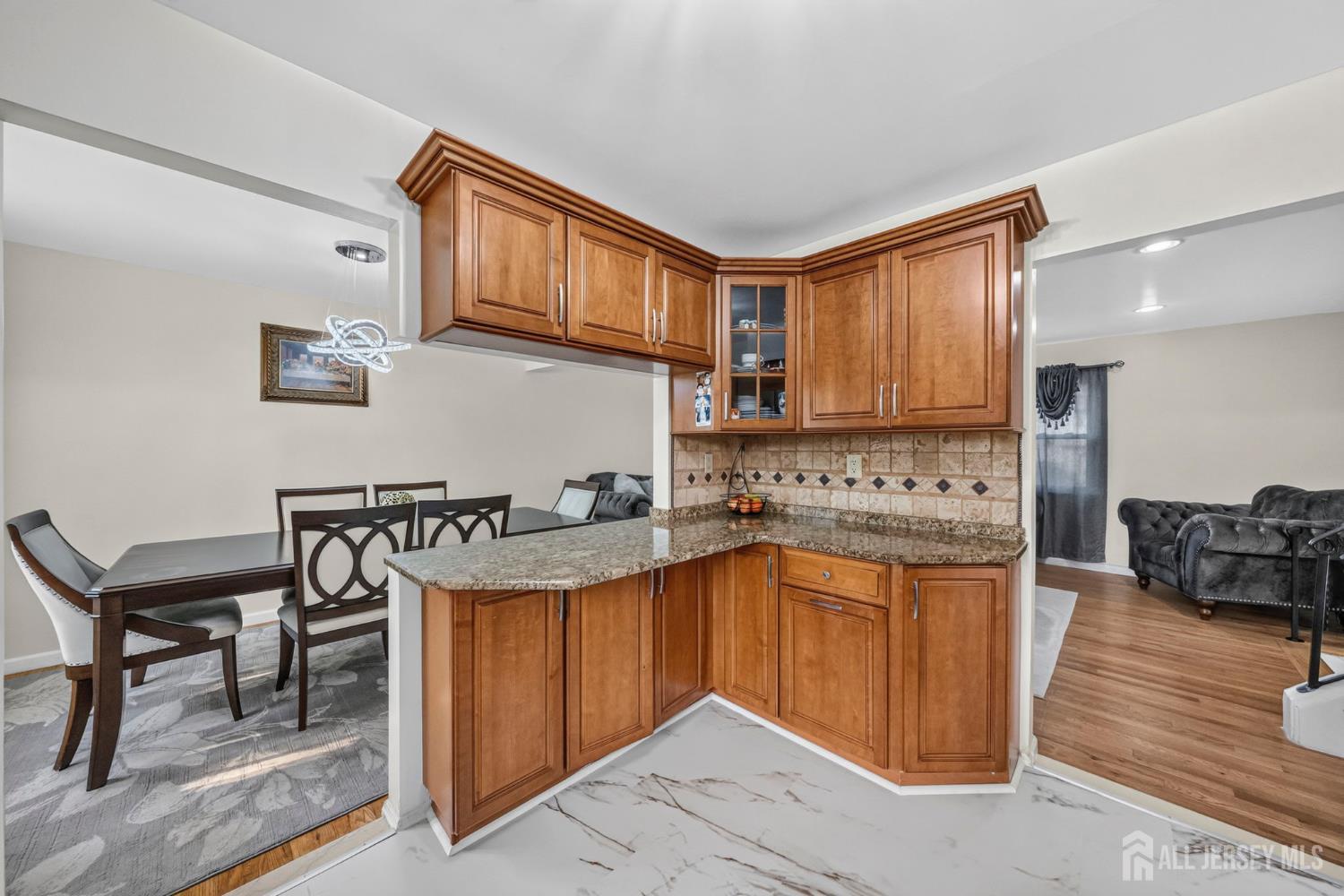 66 Janice Drive Spotswood NJ 08884