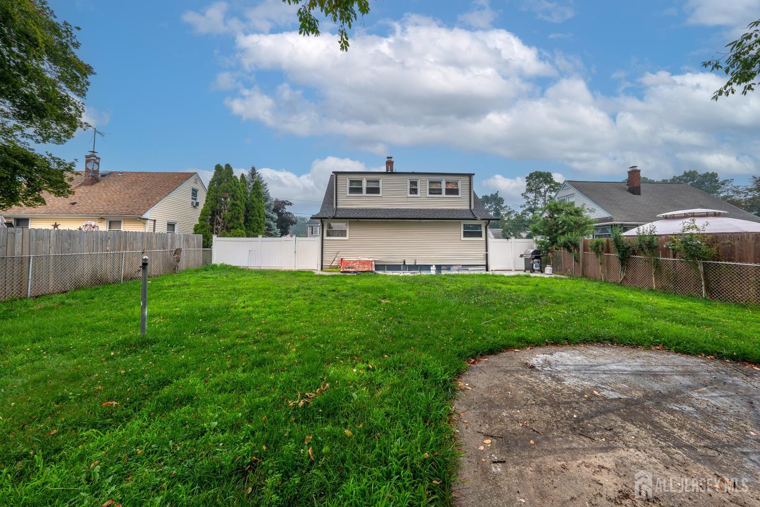 156 Baker Avenue South Plainfield NJ 07080