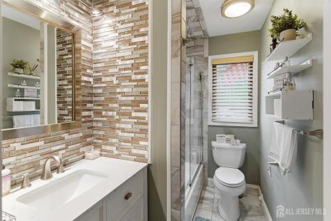 25 Carmel Court Old Bridge NJ 08857