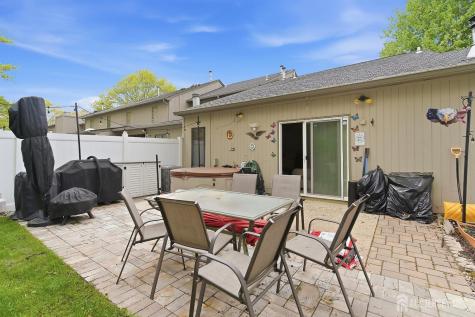 25 Carmel Court Old Bridge NJ 08857