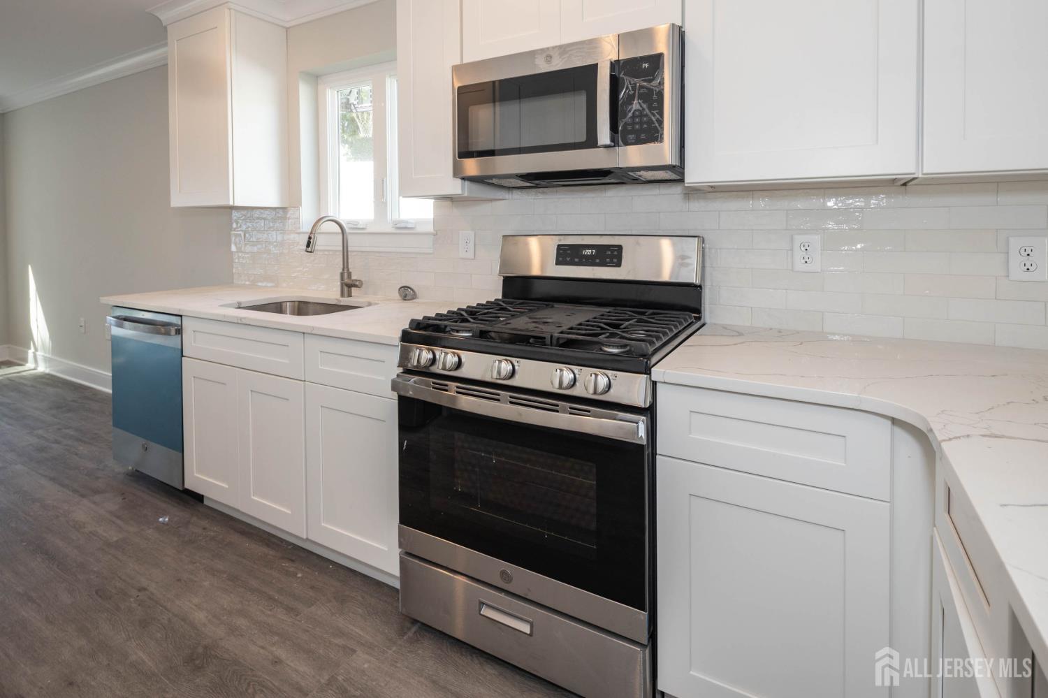 195 Greenwood Drive Old Bridge NJ 08857