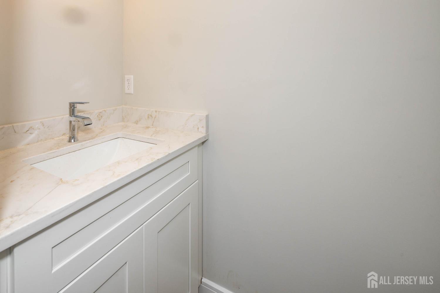 195 Greenwood Drive Old Bridge NJ 08857