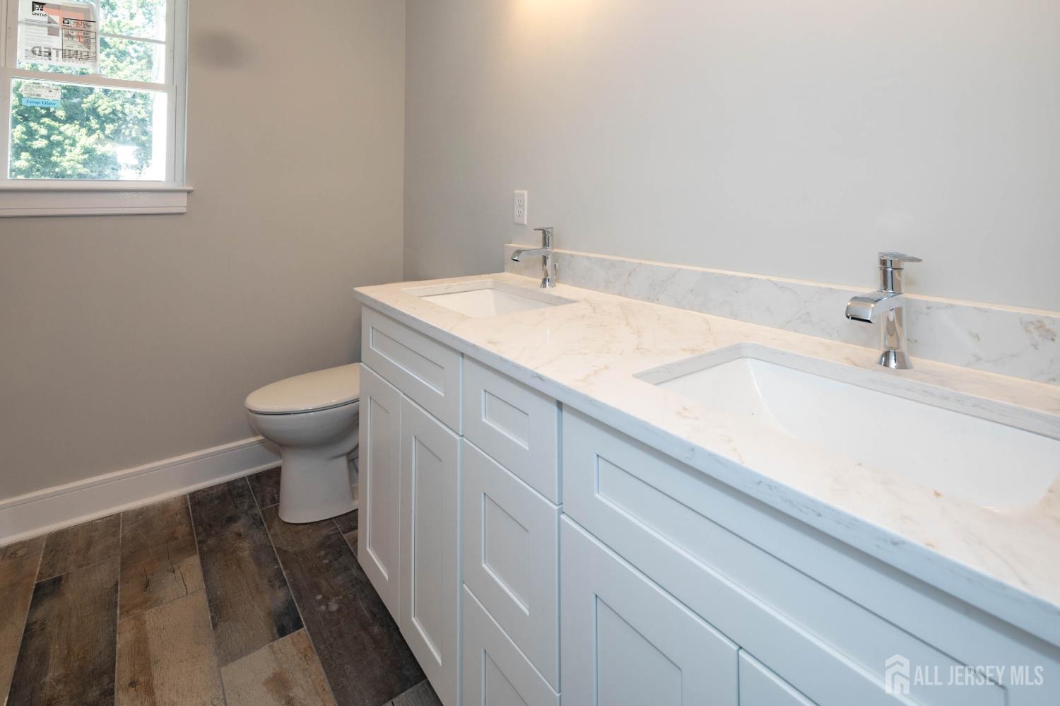 195 Greenwood Drive Old Bridge NJ 08857
