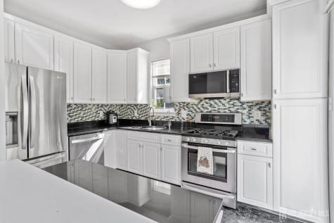 101 Dahlia Circle South Brunswick NJ 08810