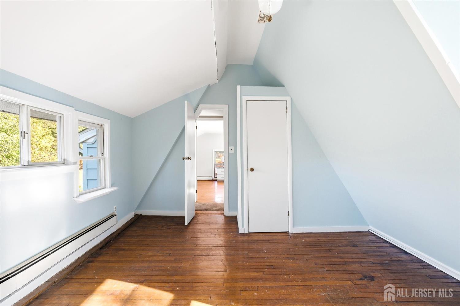 32 Vermont Avenue Franklin NJ 08823