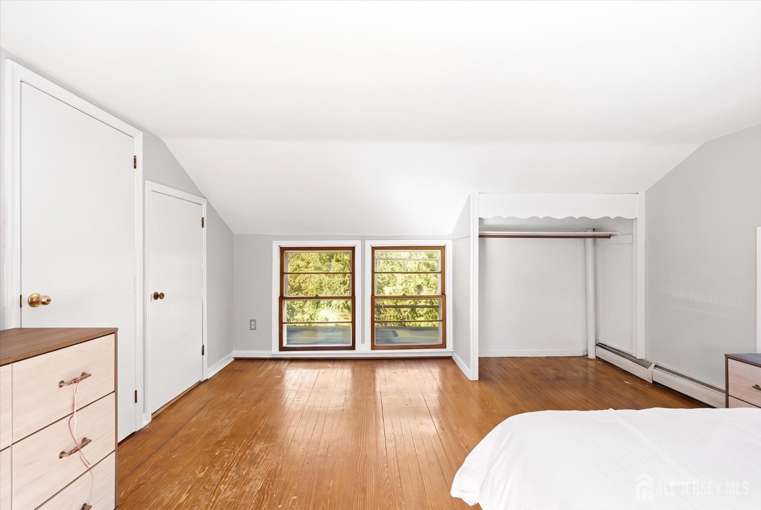 32 Vermont Avenue Franklin NJ 08823