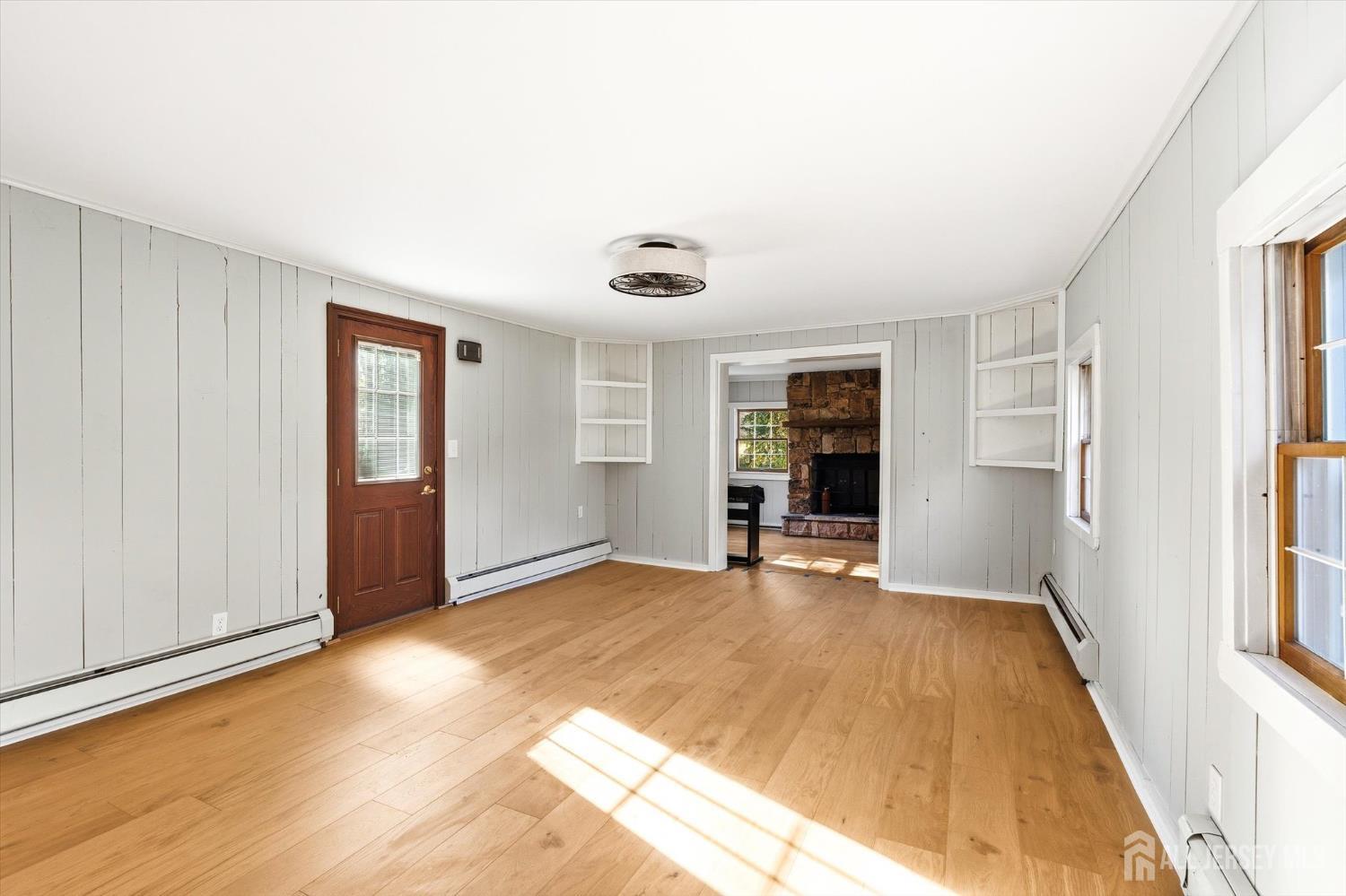 32 Vermont Avenue Franklin NJ 08823