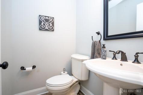 31 Merion Place Lawrence NJ 08648