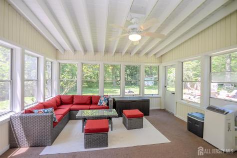 31 Merion Place Lawrence NJ 08648