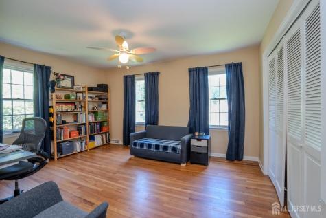 31 Merion Place Lawrence NJ 08648