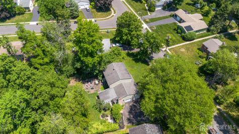 31 Merion Place Lawrence NJ 08648