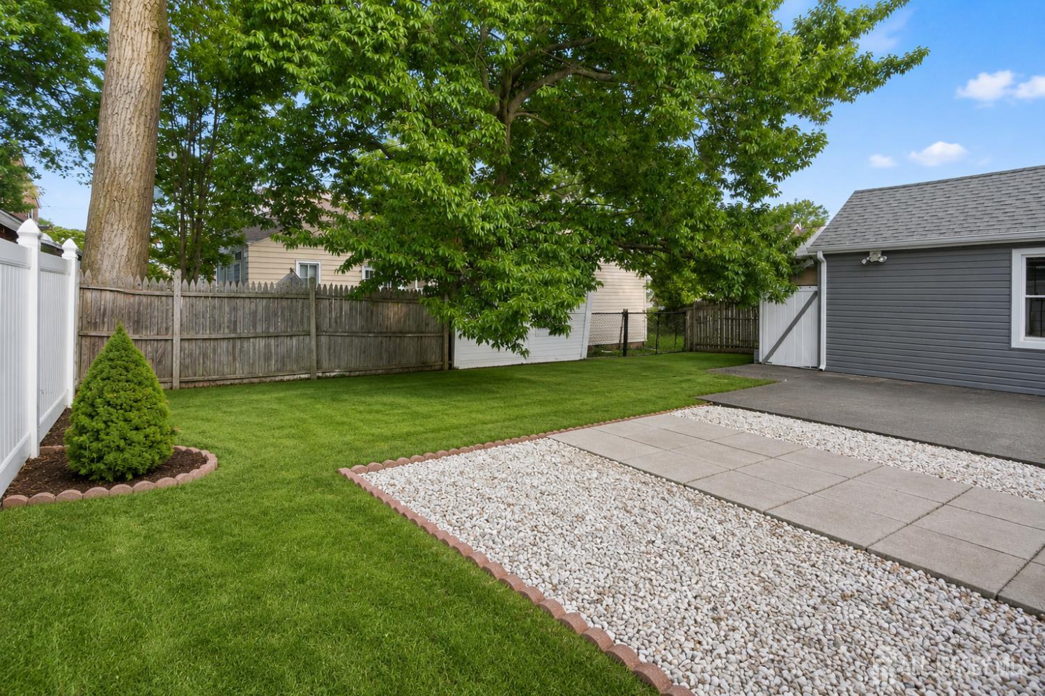 34 Chase Avenue Avenel NJ 07001