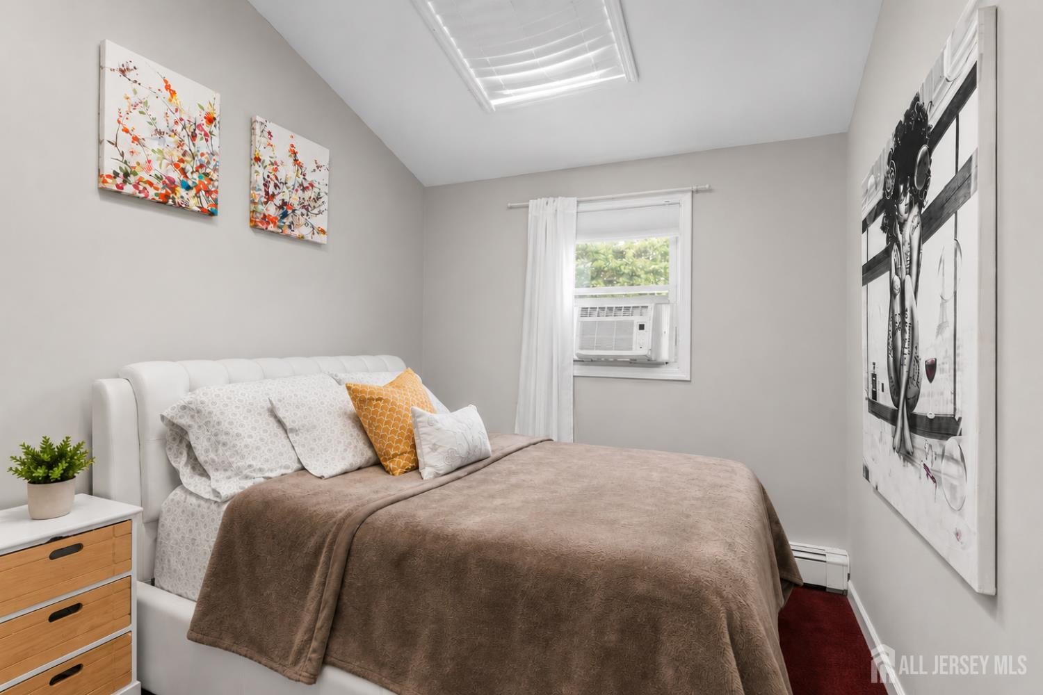 34 Chase Avenue Avenel NJ 07001