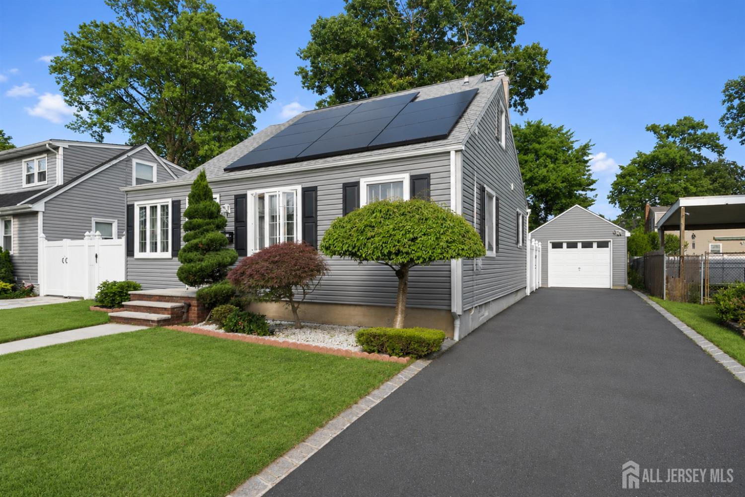 34 Chase Avenue Avenel NJ 07001