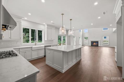 612 Old Stage Road East Brunswick NJ 08816