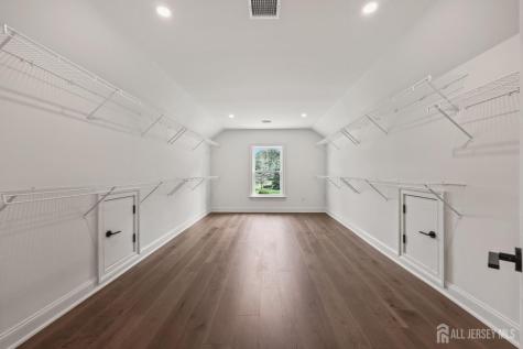 612 Old Stage Road East Brunswick NJ 08816