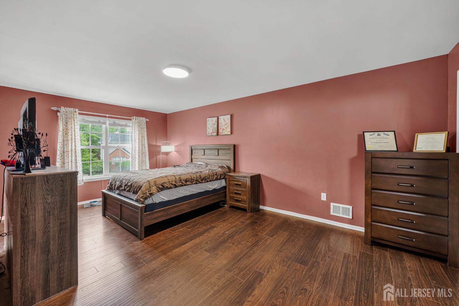 217 Vasser Drive Piscataway NJ 08854