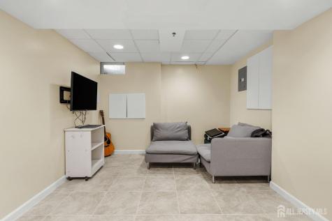 217 Vasser Drive Piscataway NJ 08854