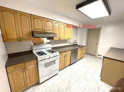 84 Orange Street Woodbridge Proper NJ 07095
