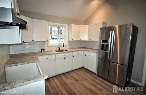 807 6th Street Union Beach NJ 07735