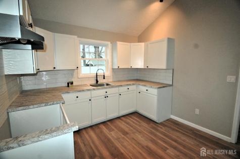 807 6th Street Union Beach NJ 07735