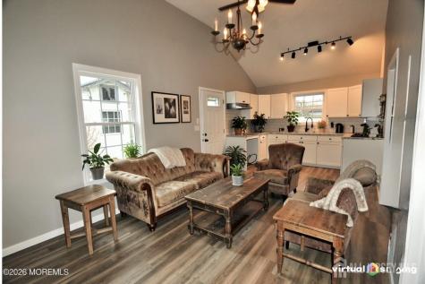 807 6th Street Union Beach NJ 07735