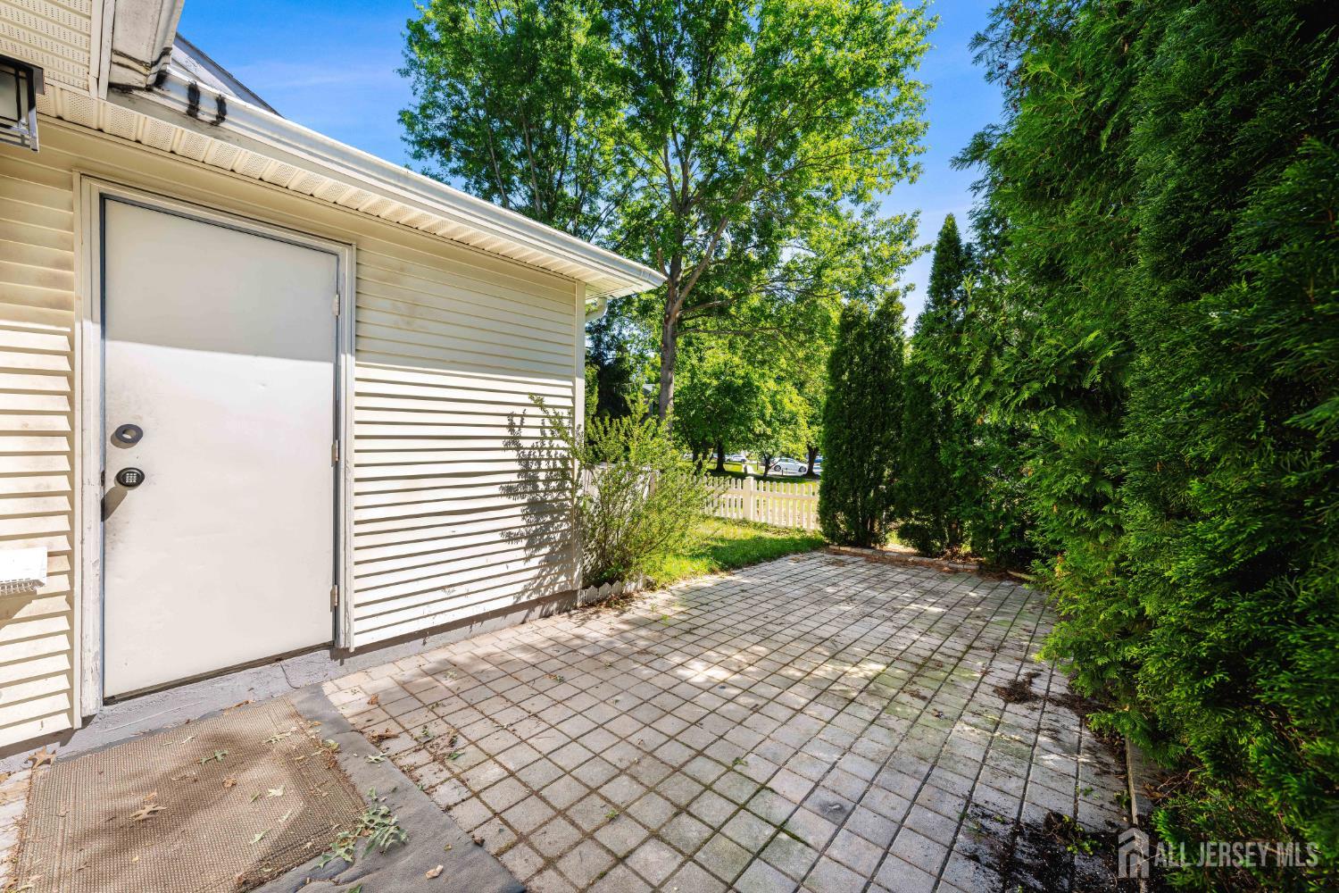 58 Beacon Place Robbinsville NJ 08691