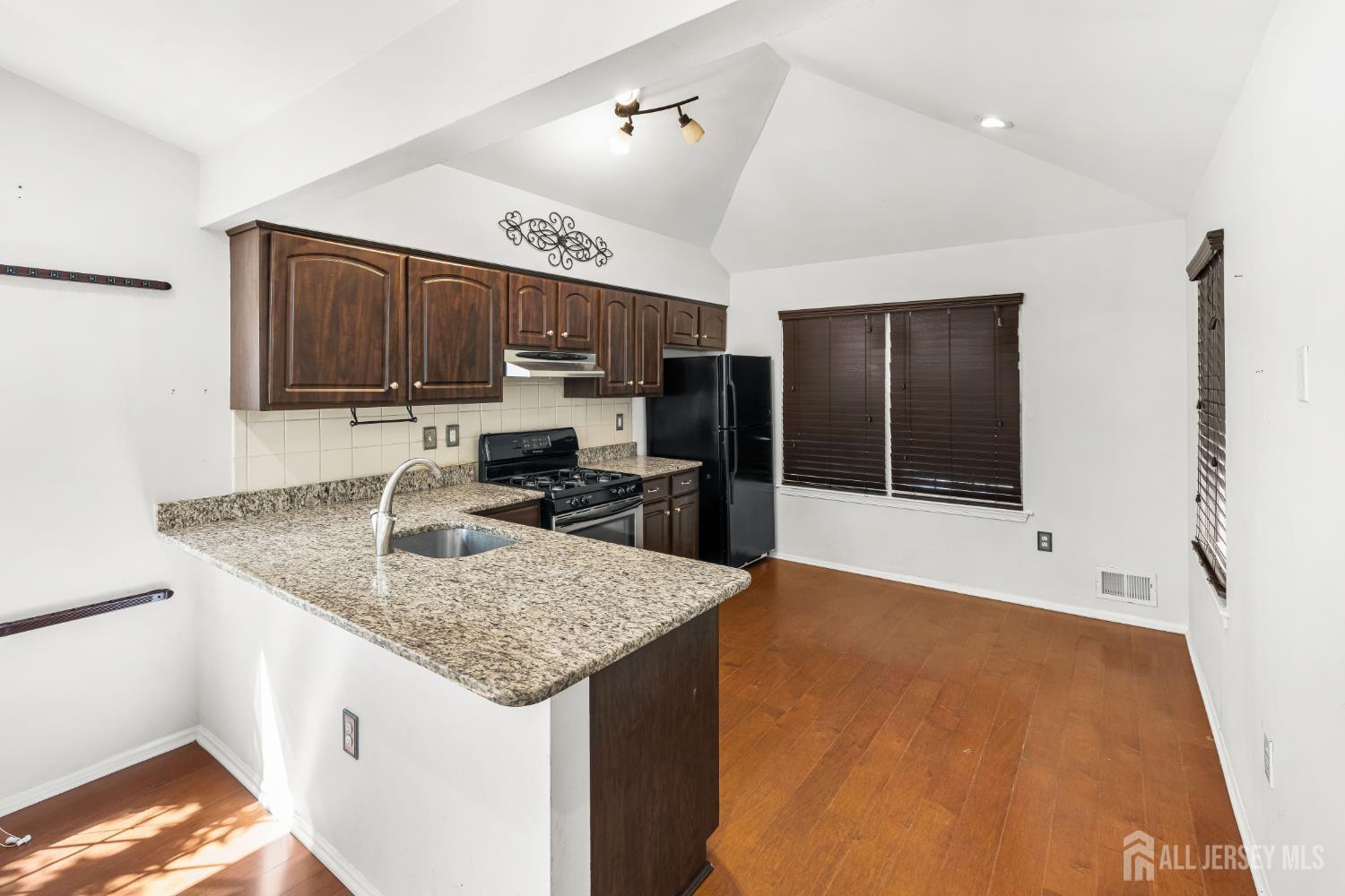 58 Beacon Place Robbinsville NJ 08691