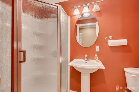 103 Timberhill Drive Franklin Twsp NJ 08823