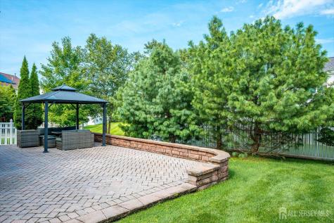 103 Timberhill Drive Franklin Twsp NJ 08823