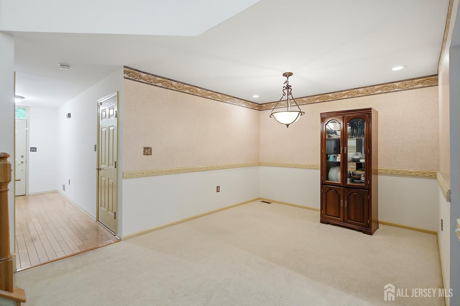 10 Burr Court Plainsboro NJ 08536