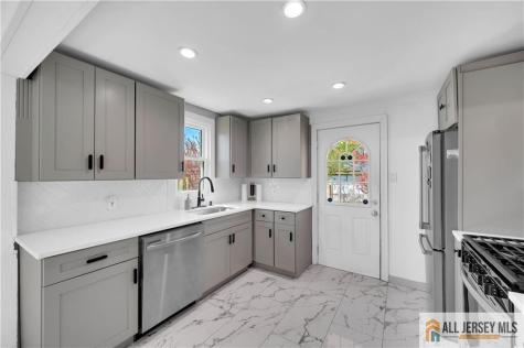 14 Albourne Street South River NJ 08882