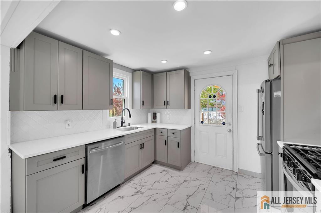 14 Albourne Street South River NJ 08882