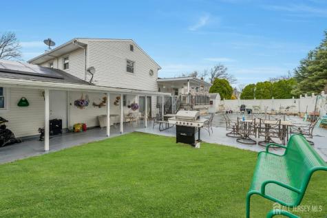 8 Monaghan Road Edison NJ 08817