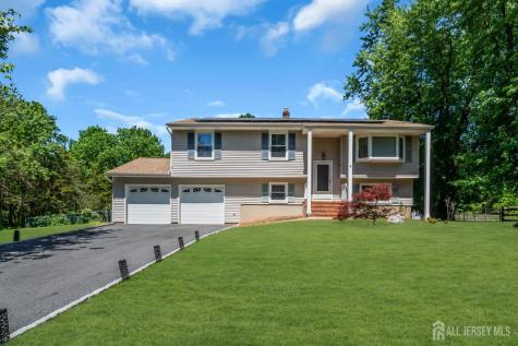 6 Fox Chase Run Hillsborough NJ 08844