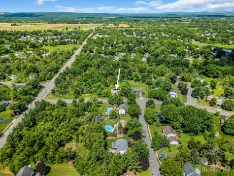 6 Fox Chase Run Hillsborough NJ 08844